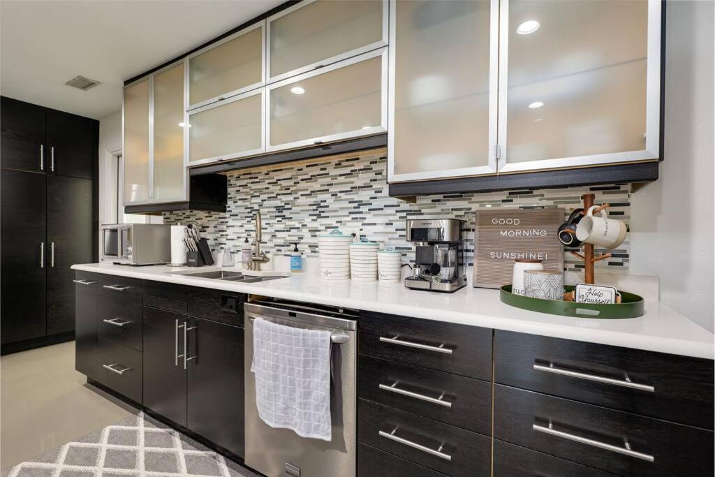 Uf Sunshine House - Patio & Bbq - Chef Kitchen - Ev Car Station - Upscale Neighborhood! Villa Gainesville Exterior photo